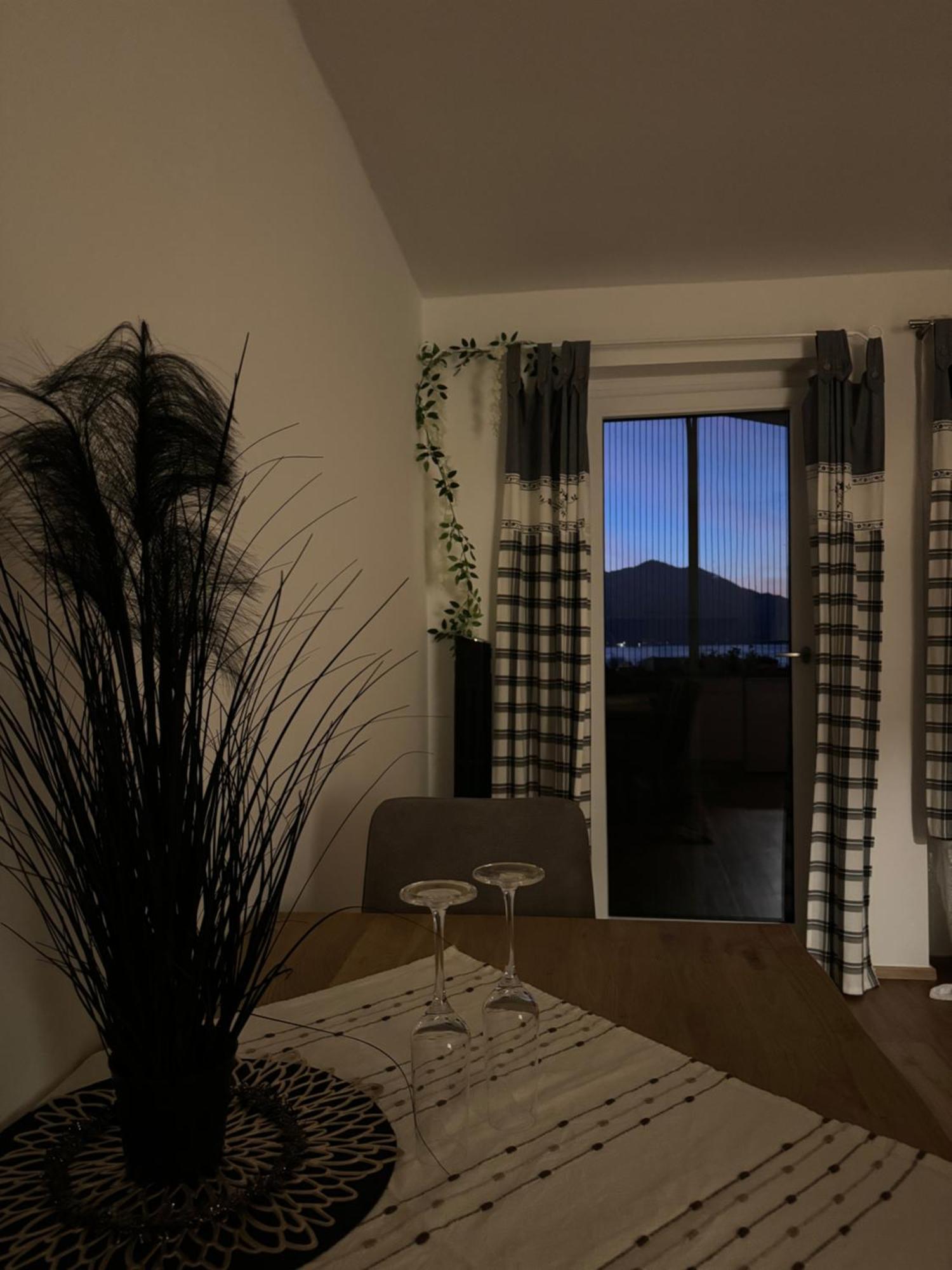 שטרובל Apartment Sunset Am Wolfgangsee מראה חיצוני תמונה